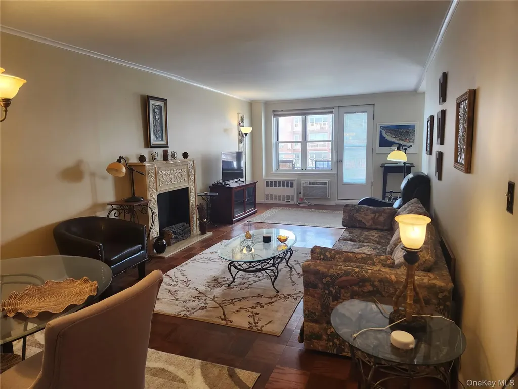 700 Shore Road Long Beach NY 11561