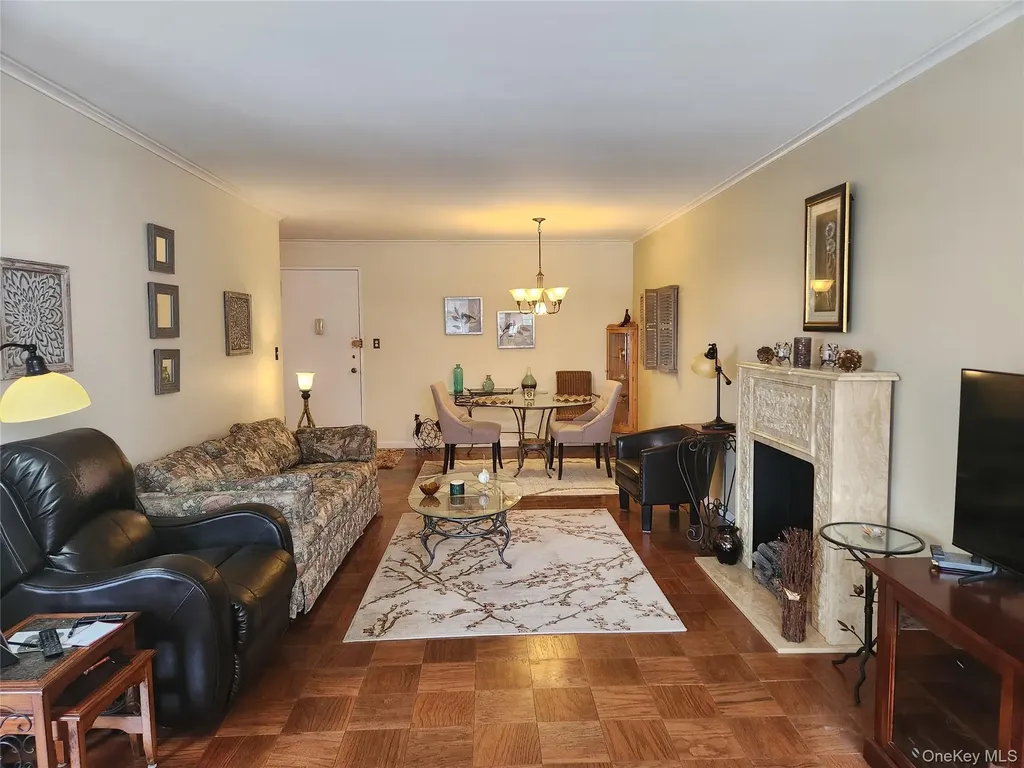 700 Shore Road Long Beach NY 11561