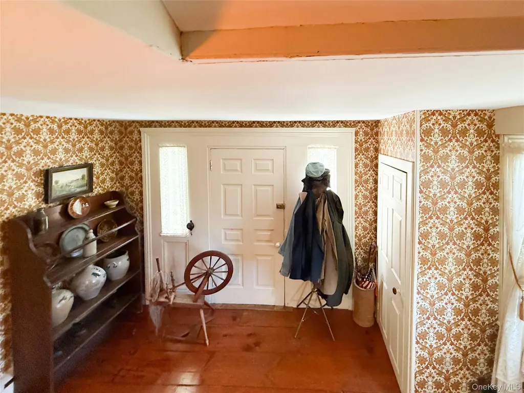 4 Plains Road Walden NY 12586