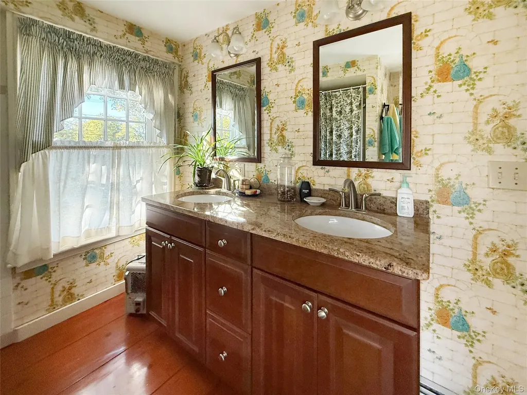 4 Plains Road Walden NY 12586