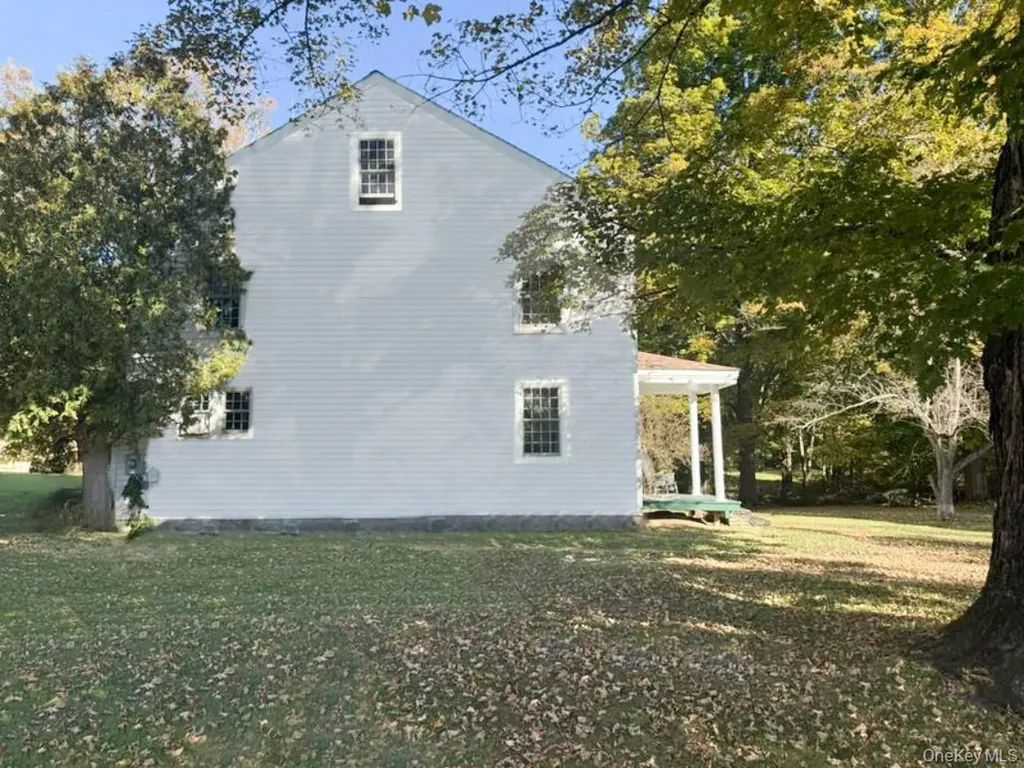 4 Plains Road Walden NY 12586