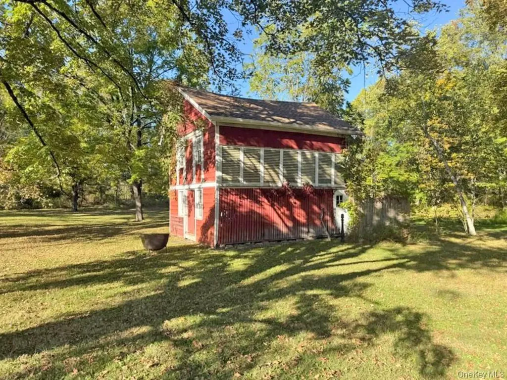 4 Plains Road Walden NY 12586