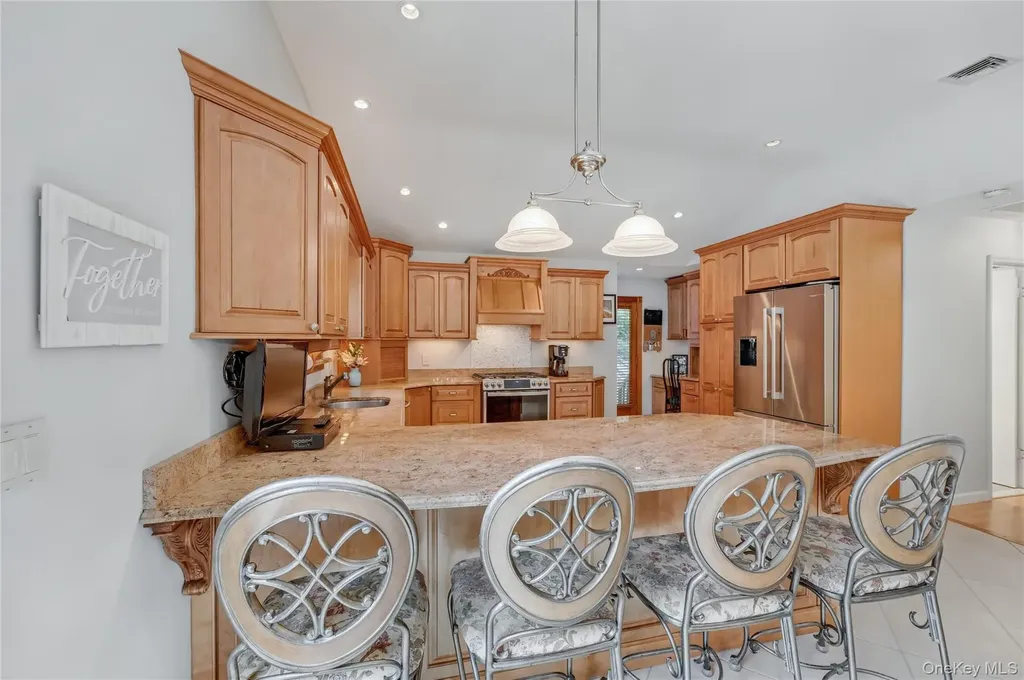 3 Feather Lane Commack NY 11725