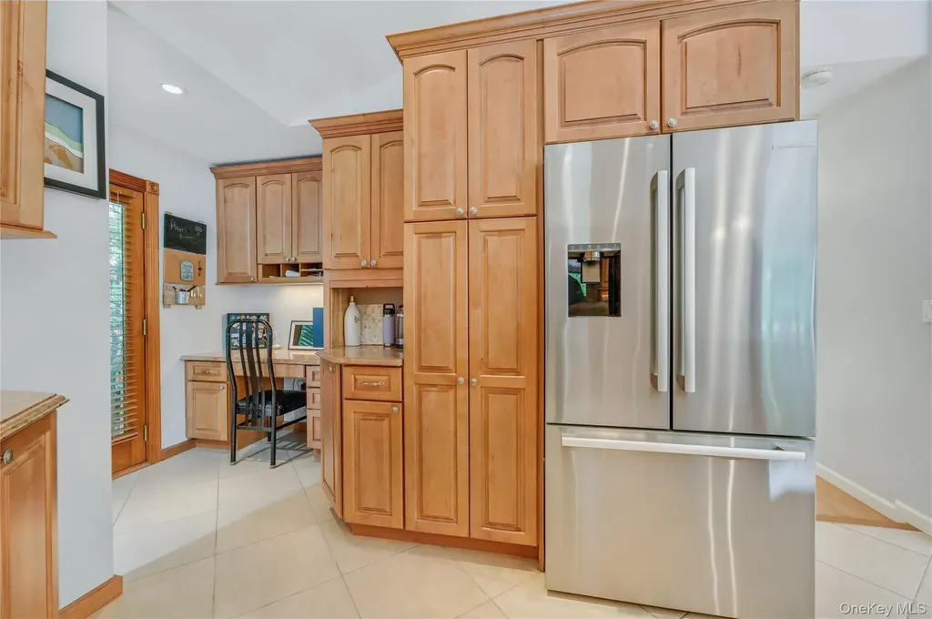 3 Feather Lane Commack NY 11725