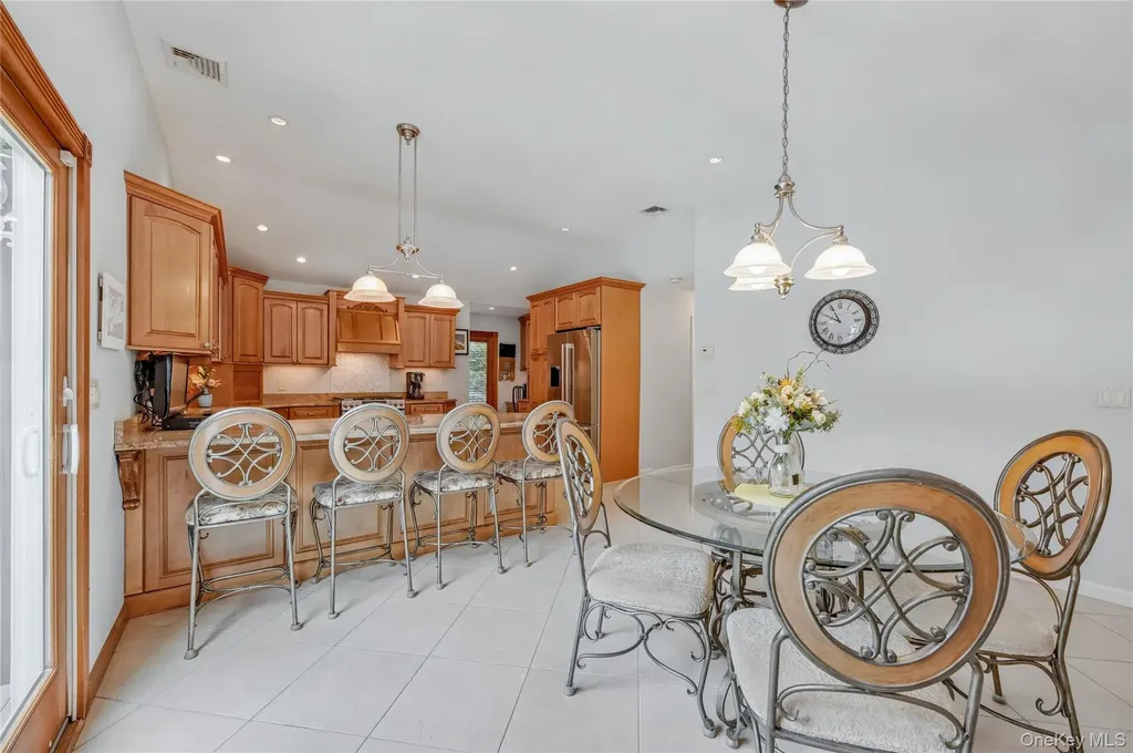 3 Feather Lane Commack NY 11725