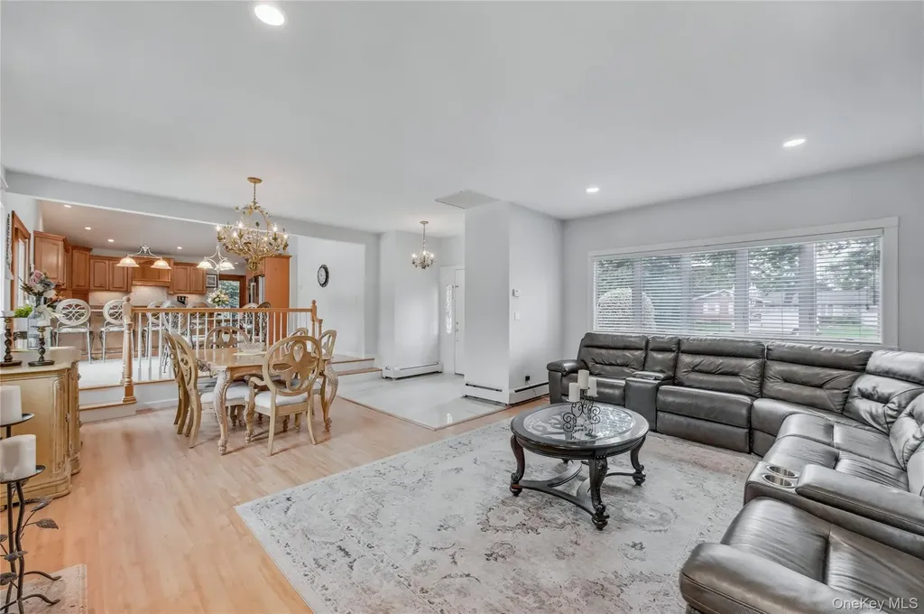 3 Feather Lane Commack NY 11725