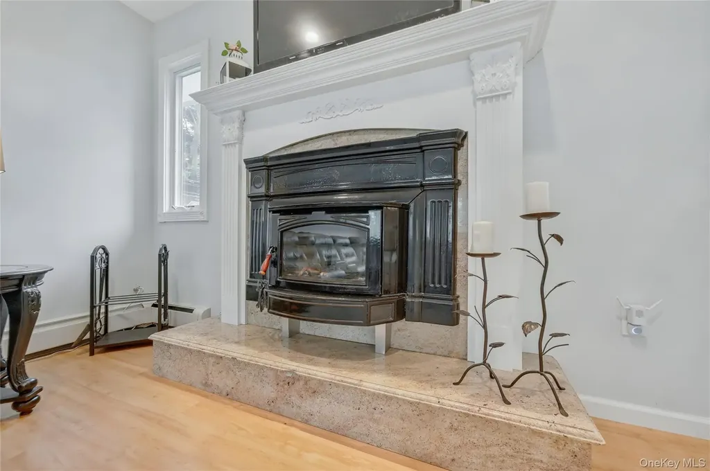 3 Feather Lane Commack NY 11725