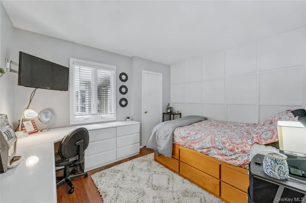 3 Feather Lane Commack NY 11725