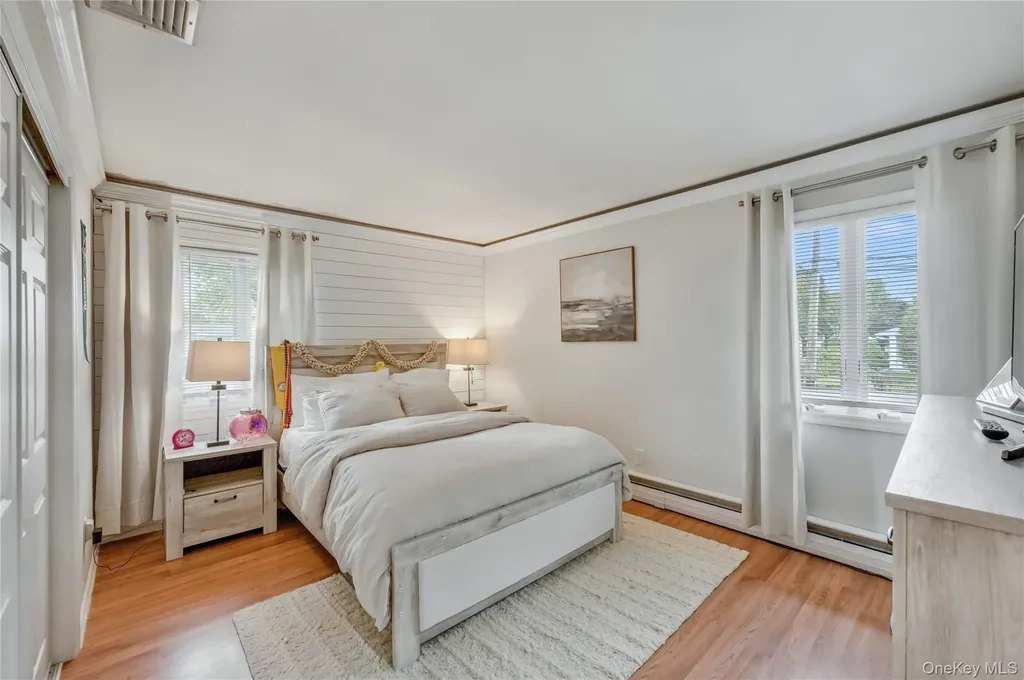 3 Feather Lane Commack NY 11725
