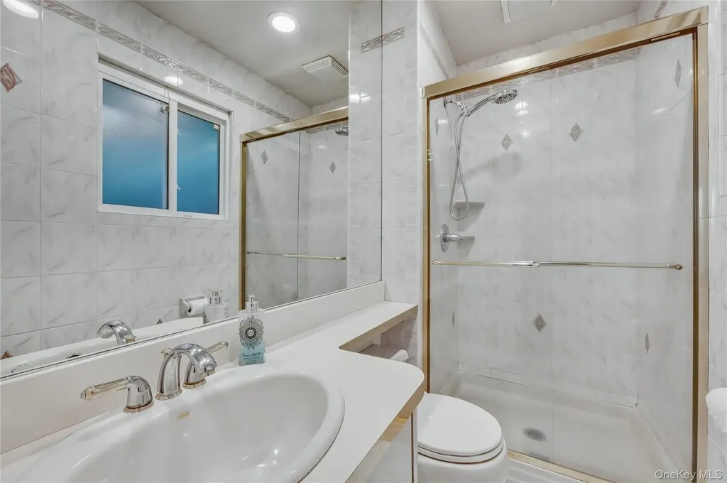 3 Feather Lane Commack NY 11725