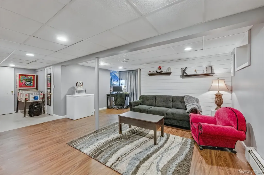 3 Feather Lane Commack NY 11725