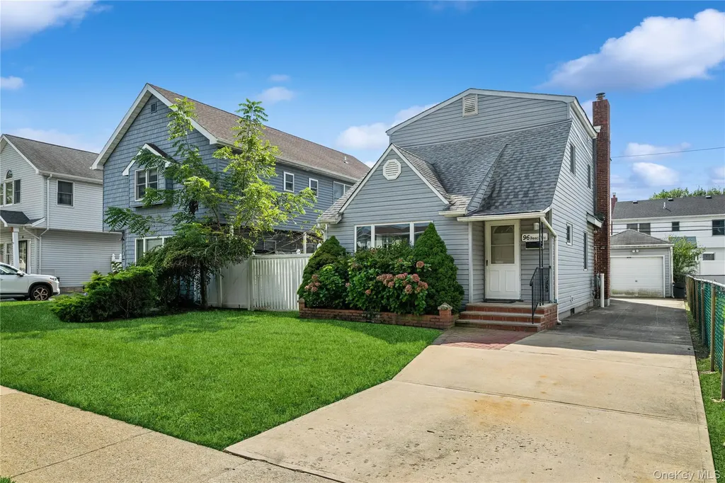 96 Beach Drive Merrick NY 11566