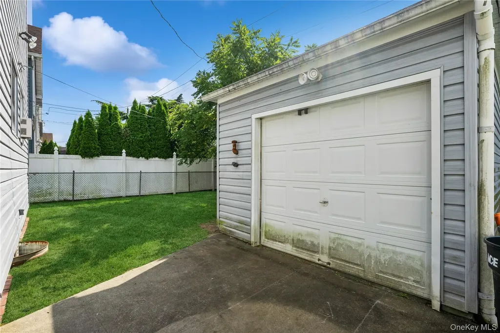 96 Beach Drive Merrick NY 11566