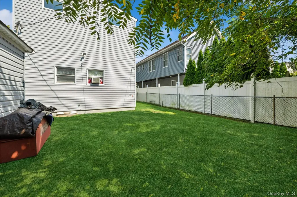 96 Beach Drive Merrick NY 11566