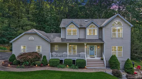 6 Woodcliff Drive Stormville NY 12582