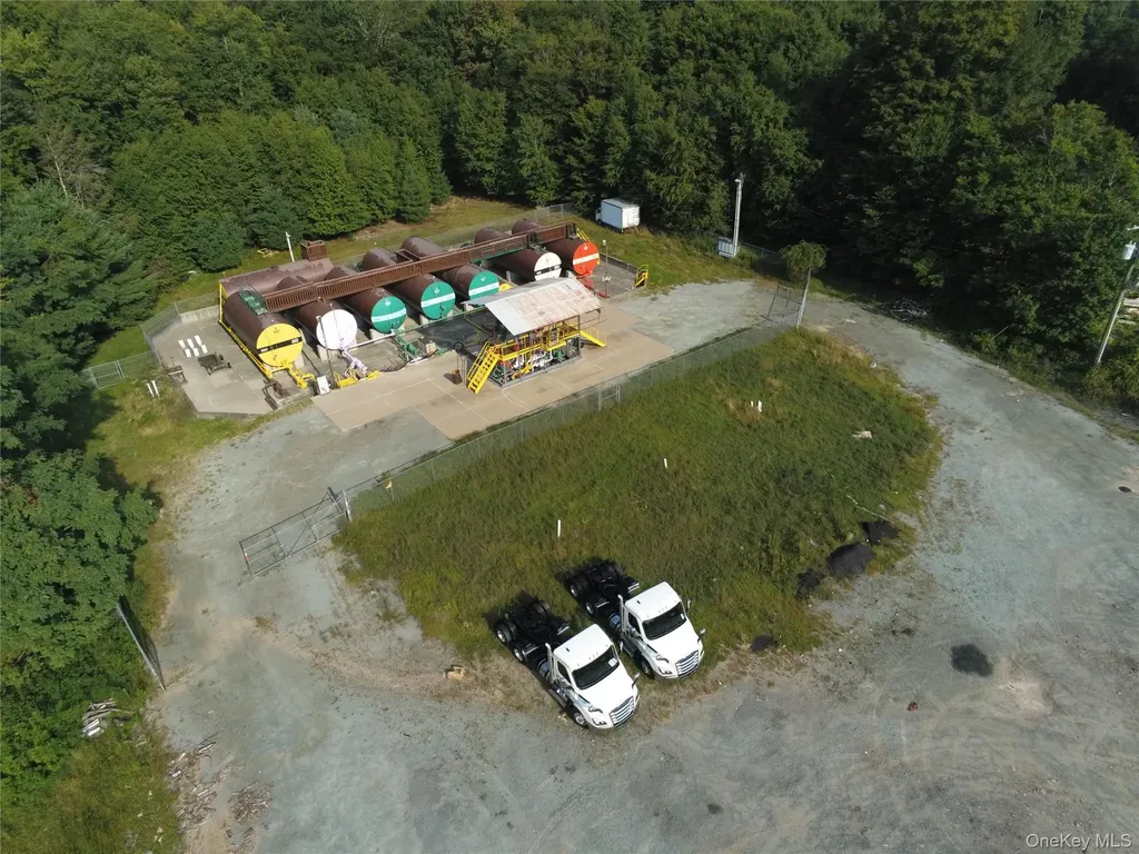 85 Kaufman Monticello NY 12701