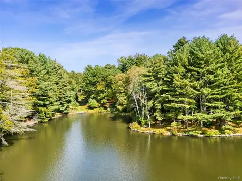 9 Old Corner Road Bedford NY 10506