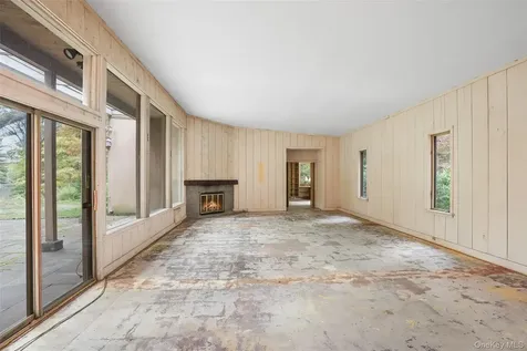 9 Old Corner Road Bedford NY 10506