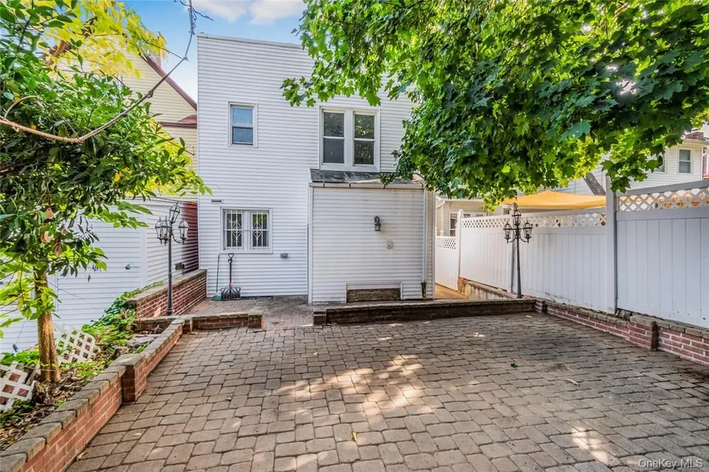 115 East 235th Street Bronx NY 10470
