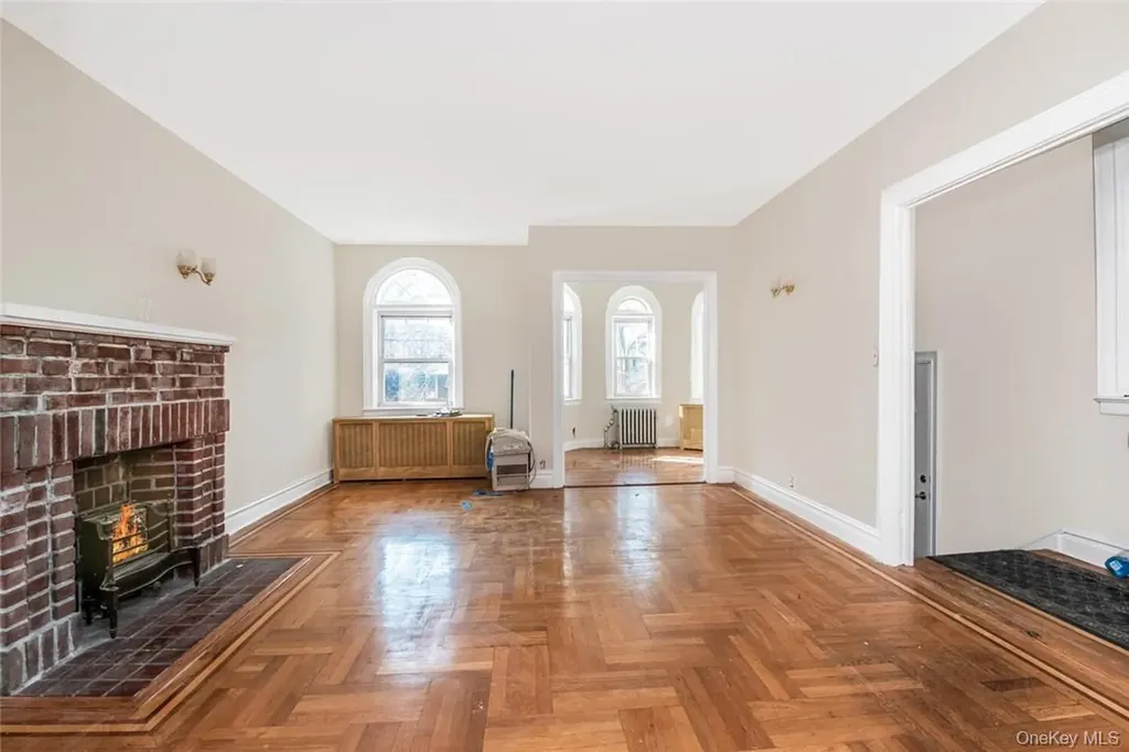 115 East 235th Street Bronx NY 10470