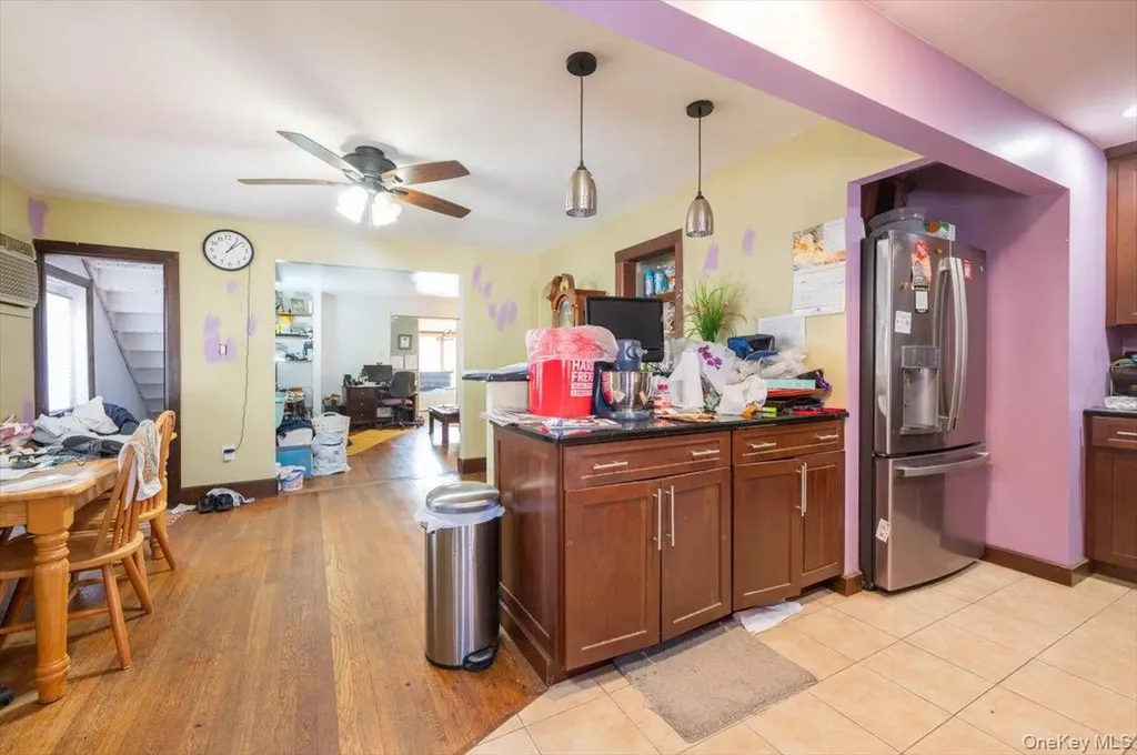 31 4th Street Glen Cove NY 11542