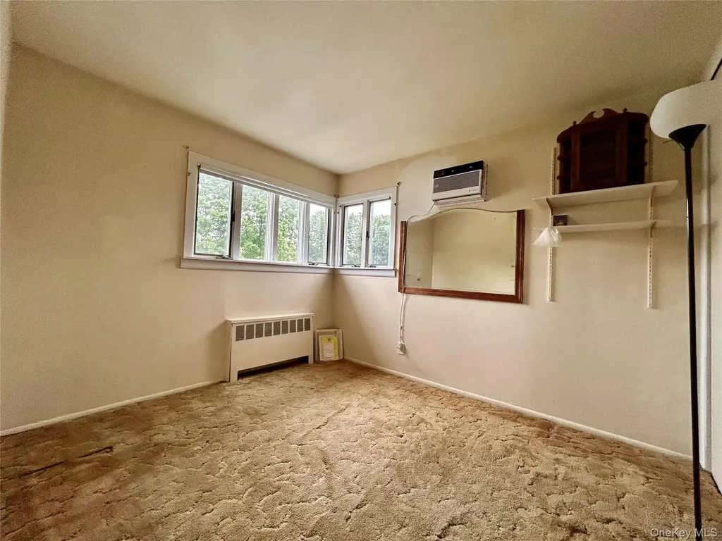 577 Peter Paul Drive West Islip NY 11795
