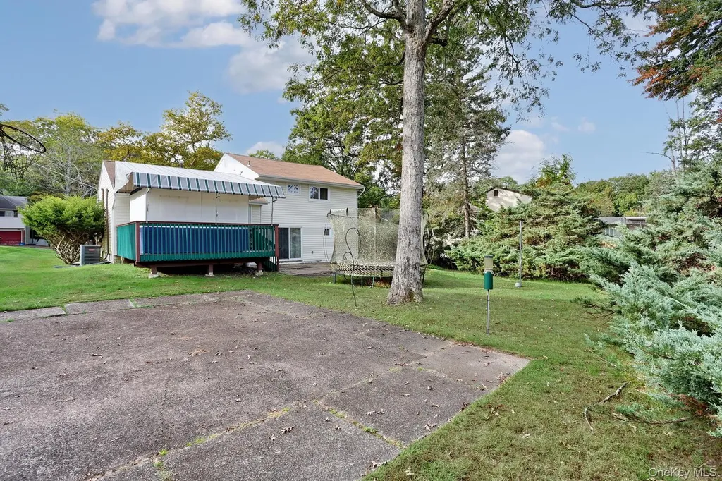 21 Briarcliff Drive Monsey NY 10952