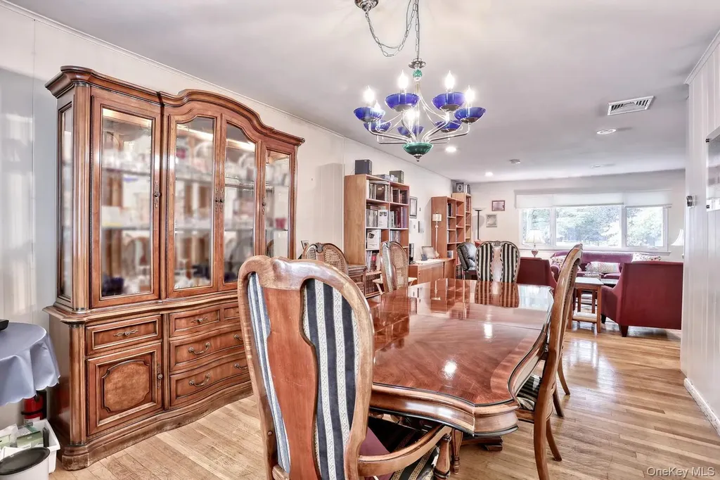 21 Briarcliff Drive Monsey NY 10952