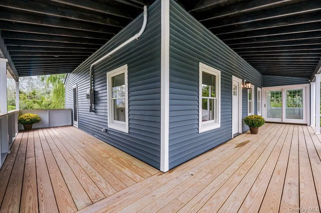 56 Oak Beach Road Oak Beach NY 11702