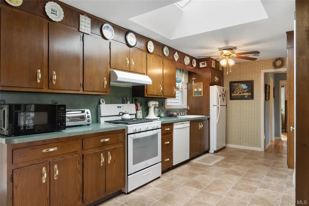 284 Ohaire Road Middletown NY 10941