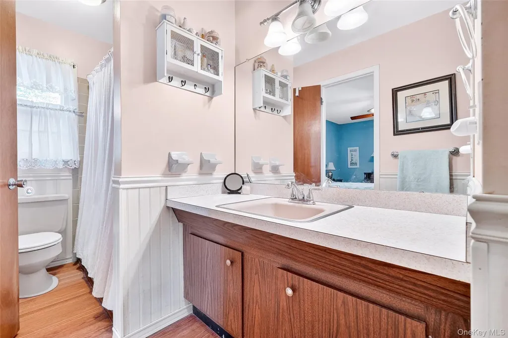 9 Oakwood Lane Thiells NY 10984