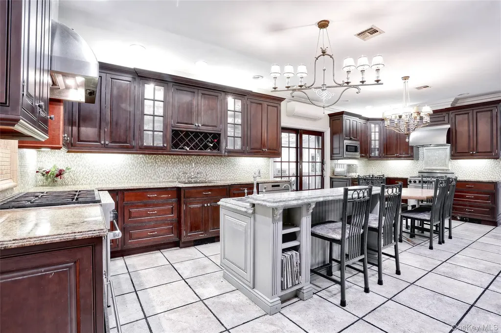 11 Golar Drive Monsey NY 10952