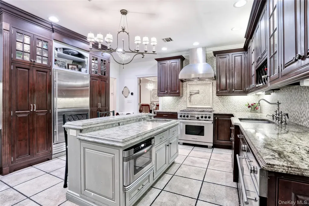 11 Golar Drive Monsey NY 10952