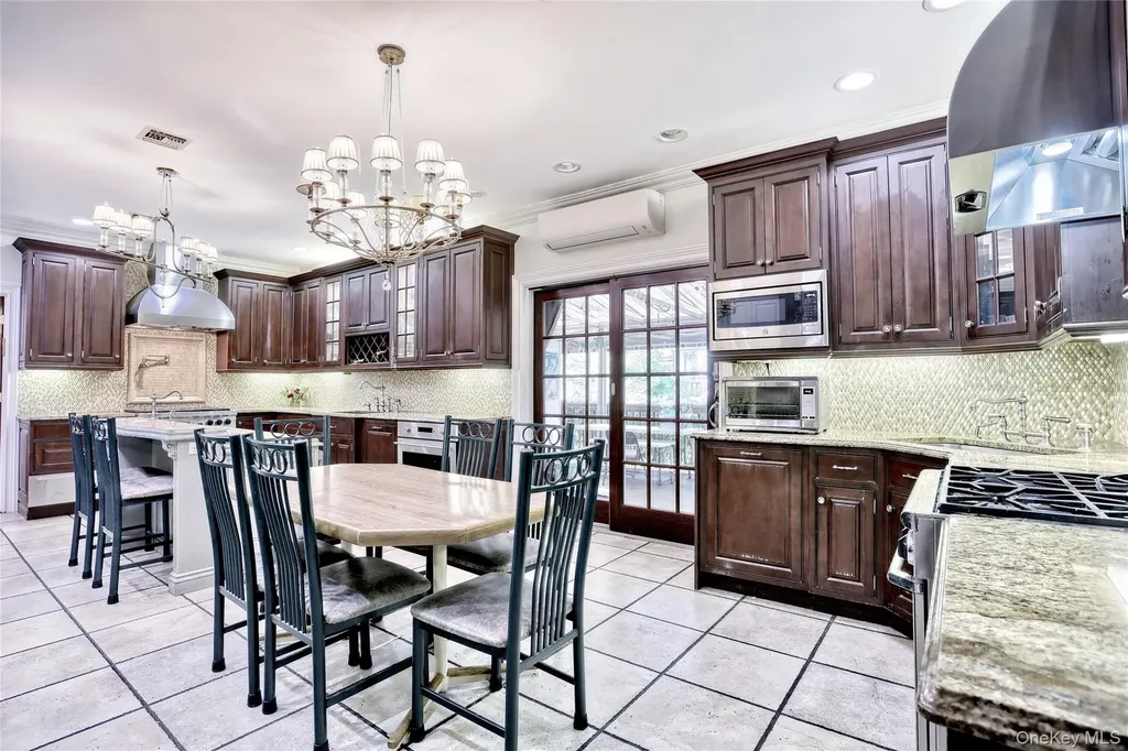 11 Golar Drive Monsey NY 10952