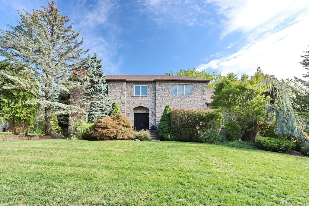 11 Golar Drive Monsey NY 10952