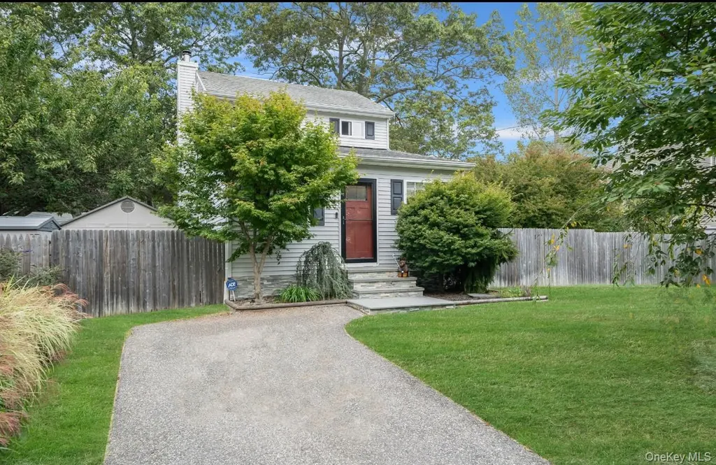 29 Wood Avenue Mastic NY 11950