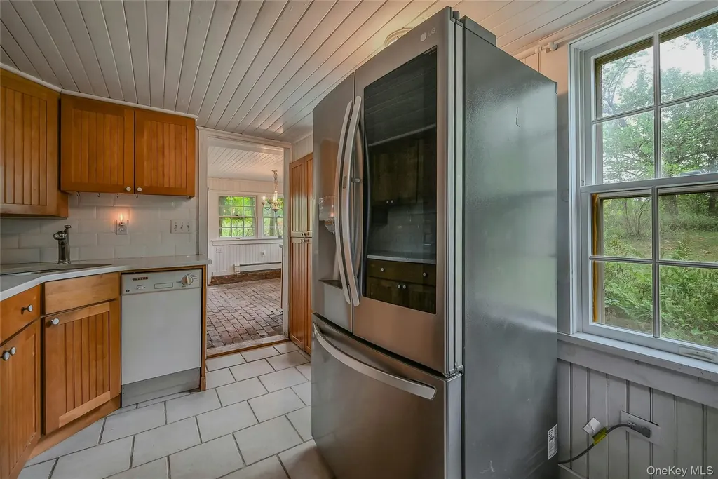 3680 Main Bayview Road Southold NY 11971