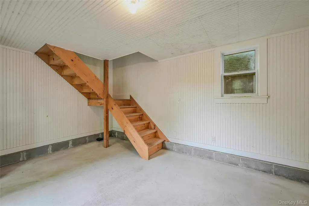 3680 Main Bayview Road Southold NY 11971