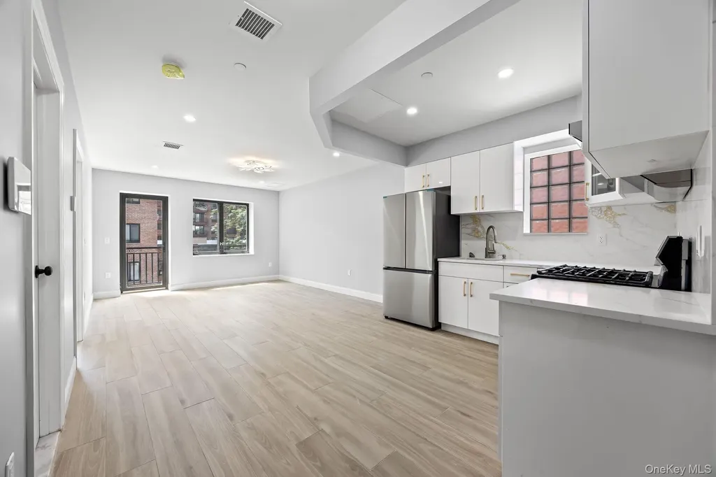 13225 41st Avenue Flushing NY 11355