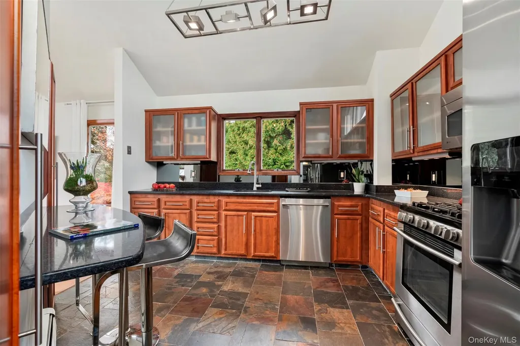 21 Hartz Terrace Piermont NY 10968