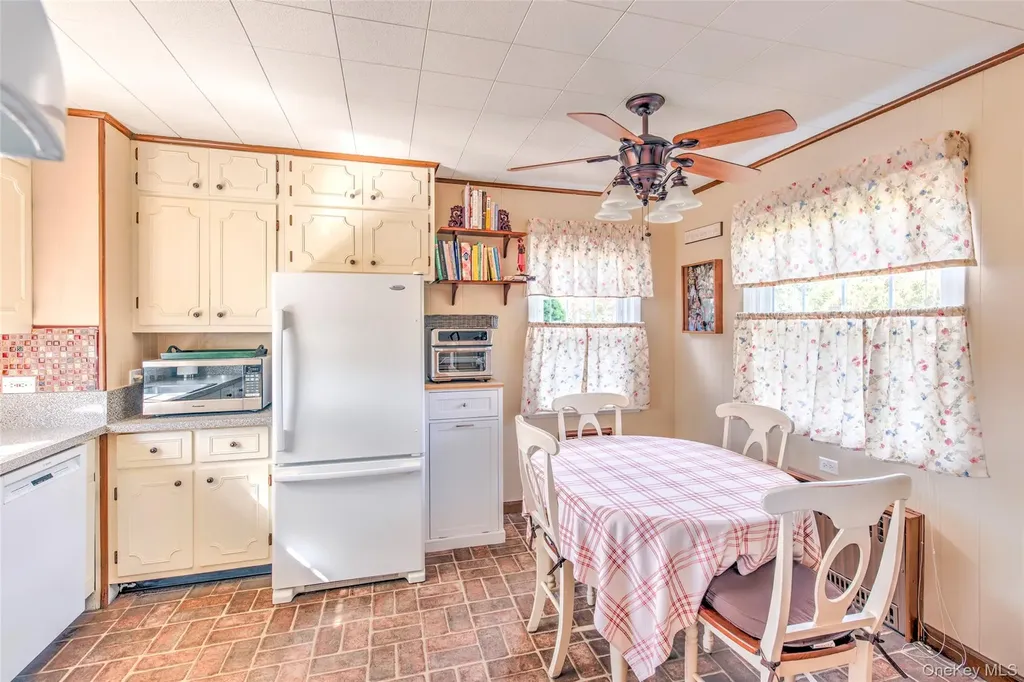 60 Everett Street Patchogue NY 11772