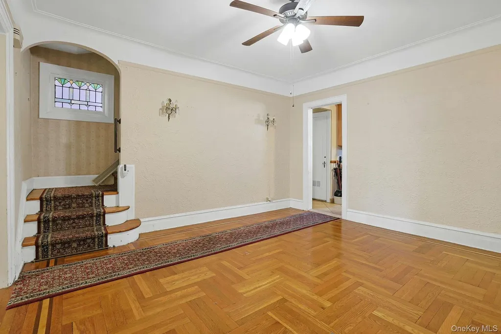 317 E 242nd Street Bronx NY 10470