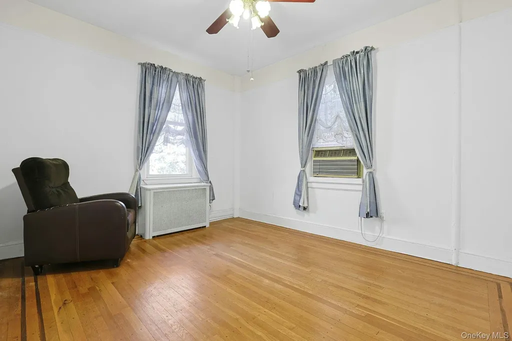 317 E 242nd Street Bronx NY 10470