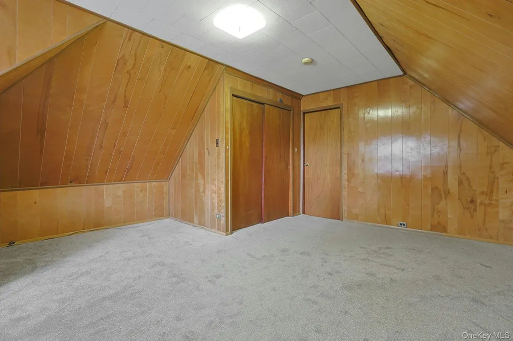317 E 242nd Street Bronx NY 10470
