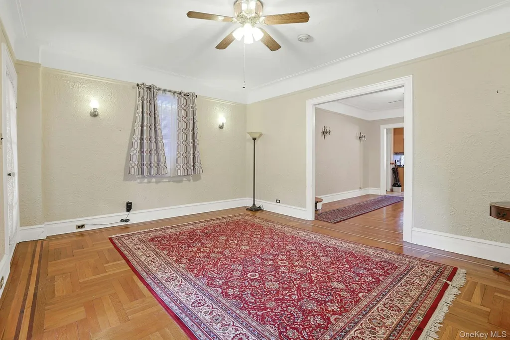 317 E 242nd Street Bronx NY 10470