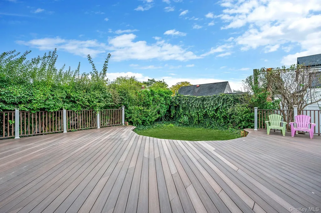 3676 Regent Lane Wantagh NY 11793