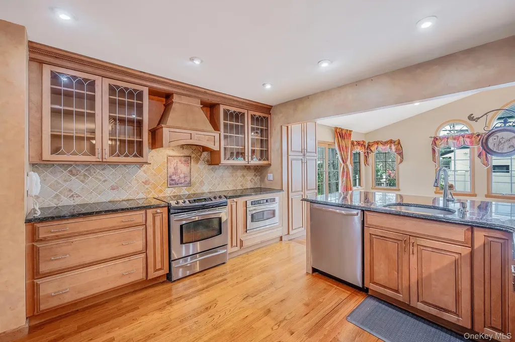 3676 Regent Lane Wantagh NY 11793