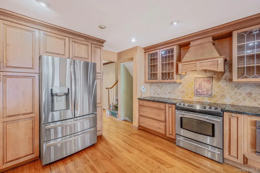 3676 Regent Lane Wantagh NY 11793