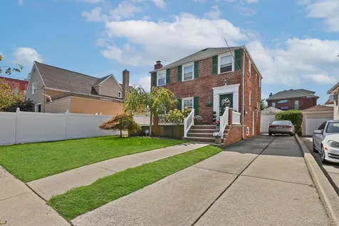 509 Beach 135th Street Belle Harbor NY 11694