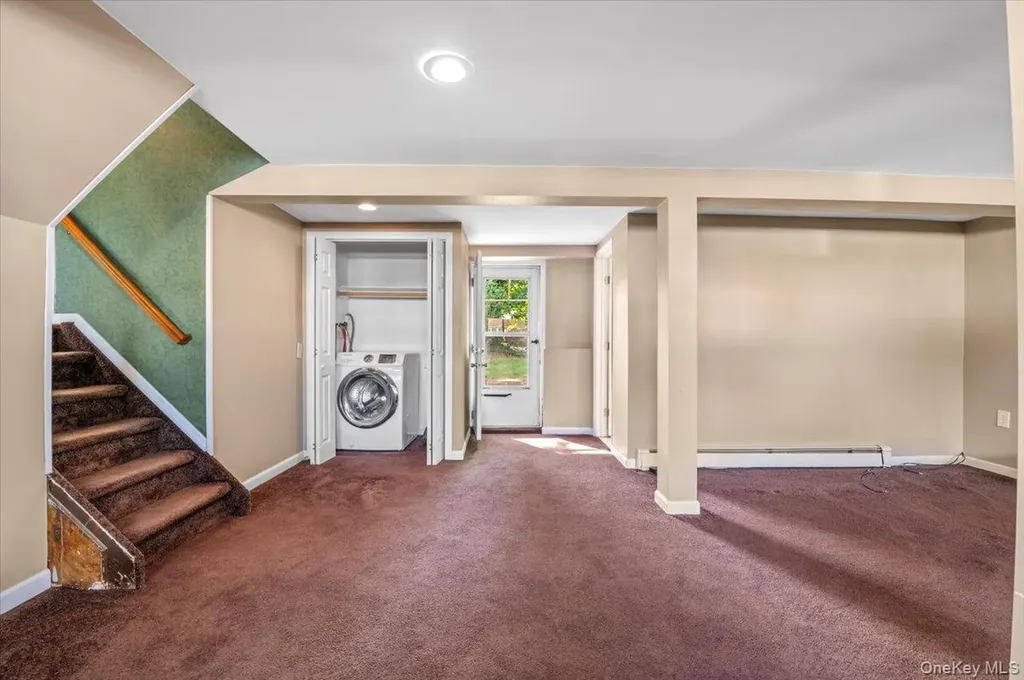15 Alma Lane Plainview NY 11803